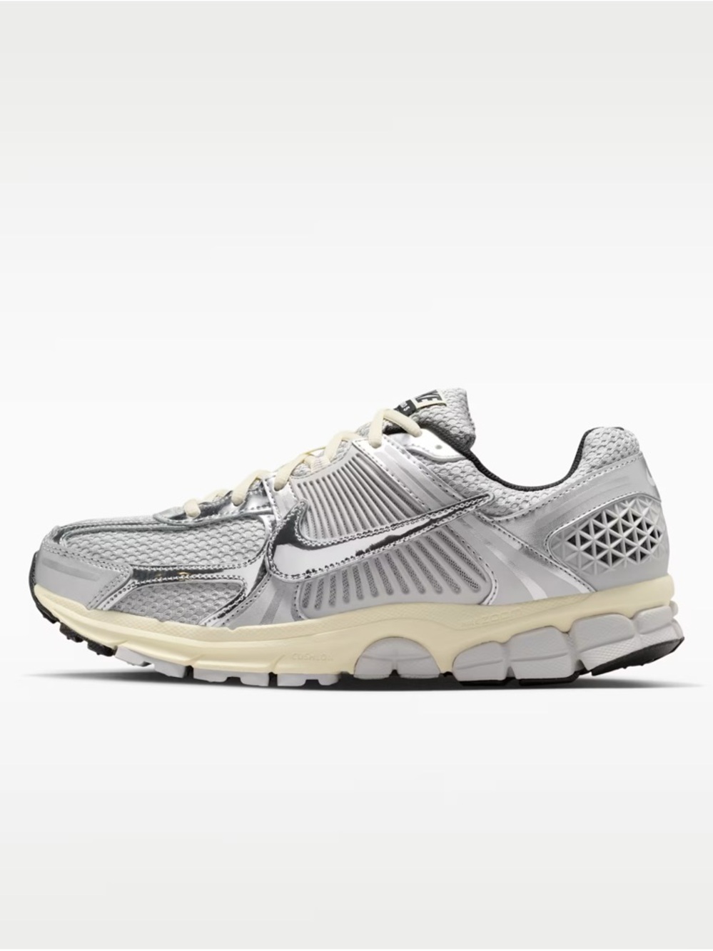 Nike P-6000 – Metallic Silver / White / Light Bone